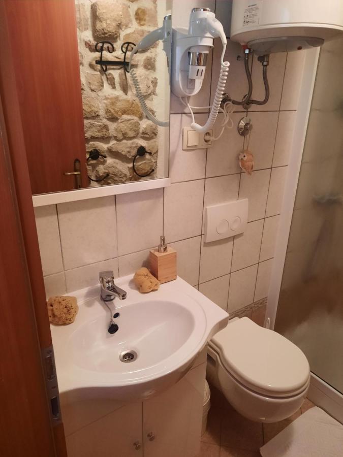 Room Ivana Rab Town Dış mekan fotoğraf